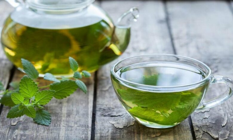 اختلالات گوارشی را با این دمنوش درمان کنید اختلالات گوارشی را با این دمنوش درمان کنید