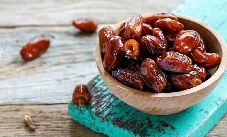 وزارت بهداشت: مردم در خرید خرما دقت کنند وزارت بهداشت: مردم در خرید خرما دقت کنند