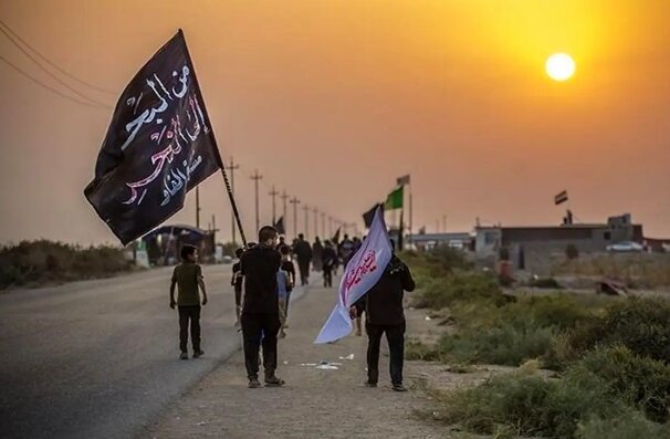 توصیههای تغذیهای برای زائران اربعین در هوای گرم توصیههای تغذیهای برای زائران اربعین در هوای گرم