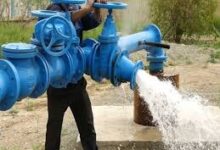آخرین وضعیت تامین آب شرب مناطق آسیب‌دیده بندر جاسک در پی حمله آمریکا