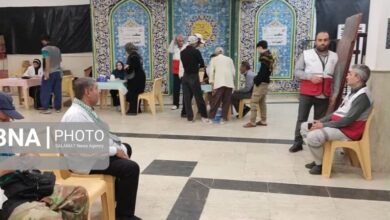 ارائه ۹۳۰۰ خدمت درمانی رایگان به زائران اربعین حسینی در عراق ارائه ۹۳۰۰ خدمت درمانی رایگان به زائران اربعین حسینی در عراق