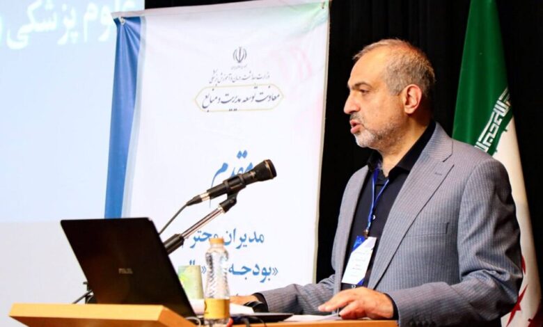 دکتر طبائیان رییس بیمارستان بانک ملی ایران شد دکتر طبائیان رییس بیمارستان بانک ملی ایران شد